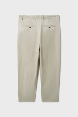 Lightweight Twill Stone Pleated Trouser