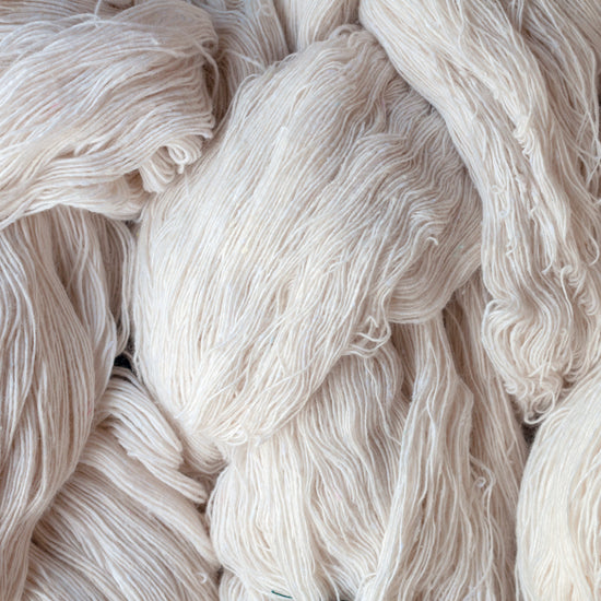 By regenerating textiles that would otherwise go to waste, we work within a circular economy; a restorative and eco-friendly approach to fast fashion. The yarns are just as luxurious, the shirts just as soft, and the cuts just as dashing. In fact, the onl