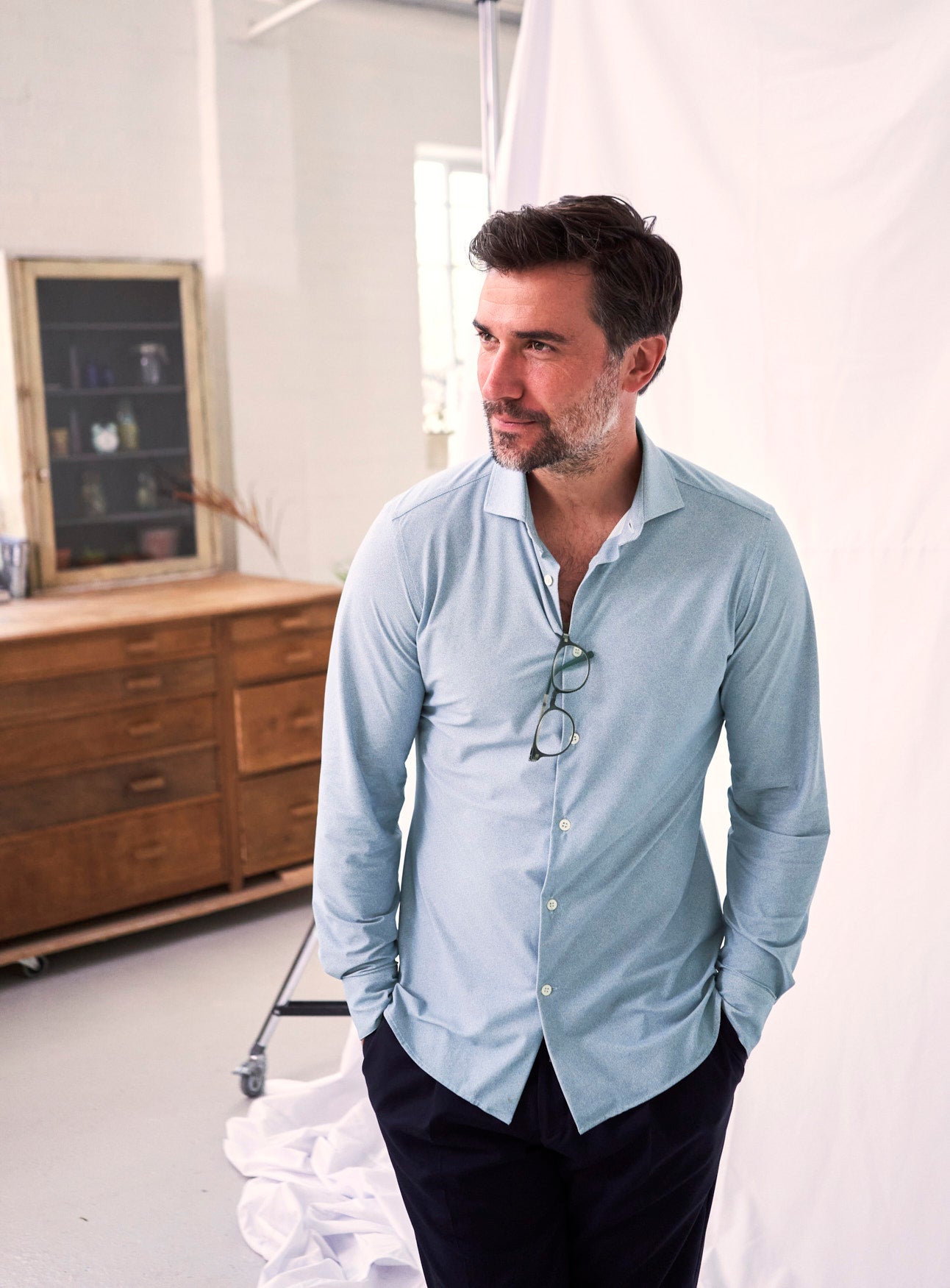 sustainable clothing, essentials shirt